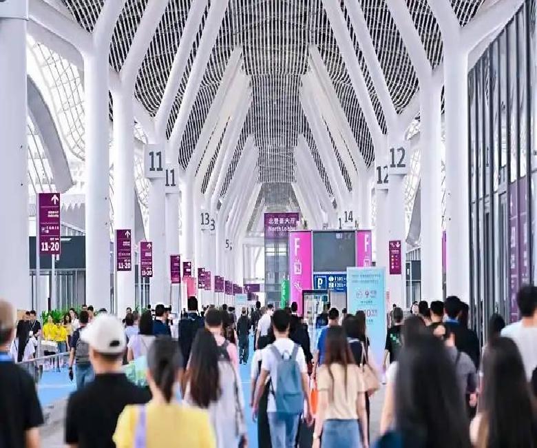 2026CCBEC深圳跨境电商展：全球商机汇聚，智创未来链通
